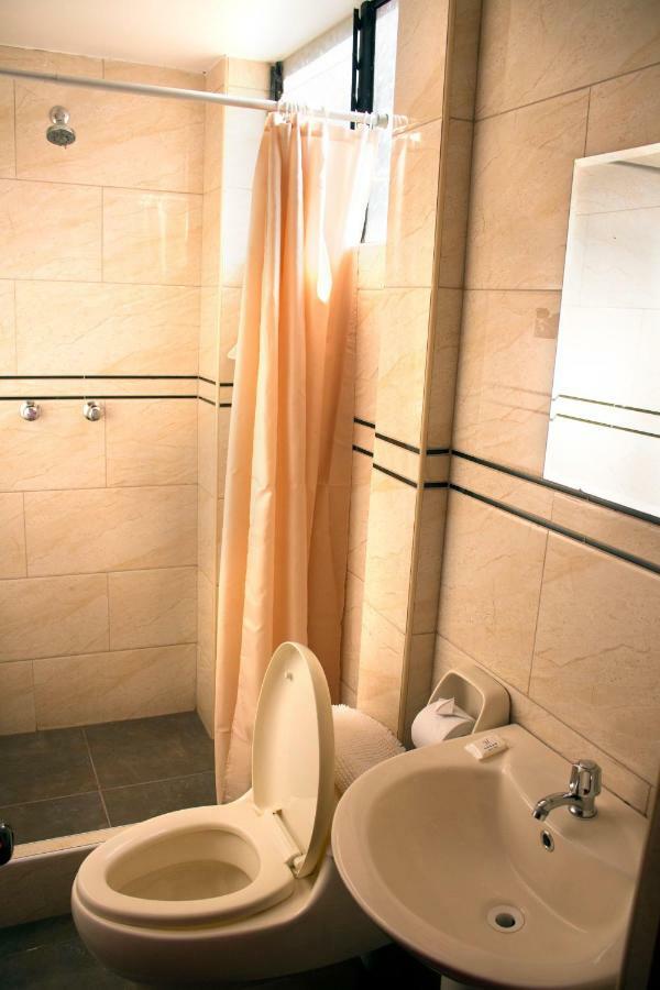 Hostal Mama K'Illa Ollantaytambo Luaran gambar